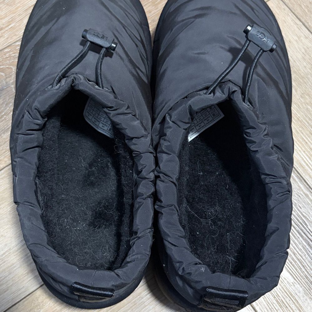 UGG Maxi Clog - Picture 5 of 5
